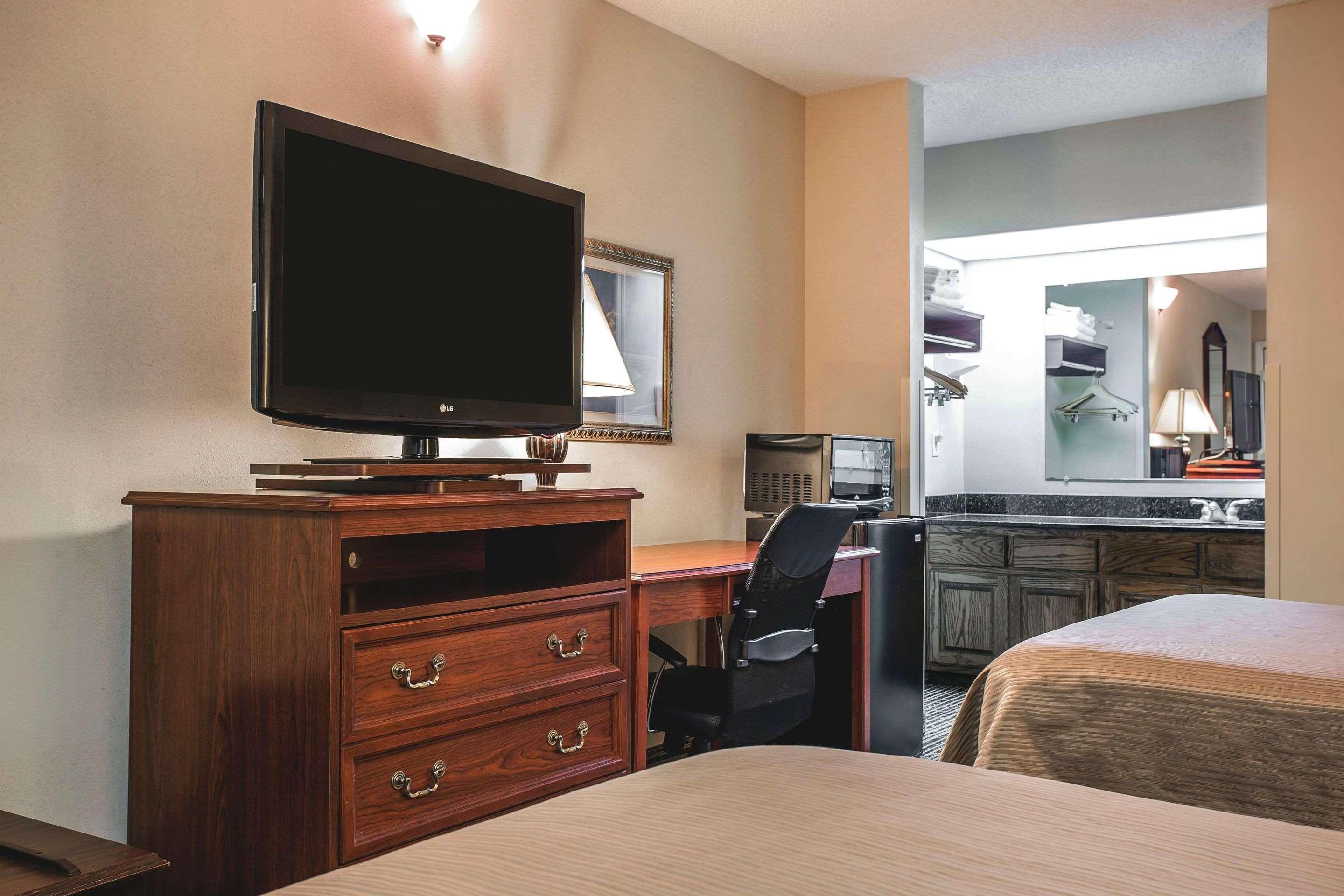 Quality Inn Waynesboro Εξωτερικό φωτογραφία