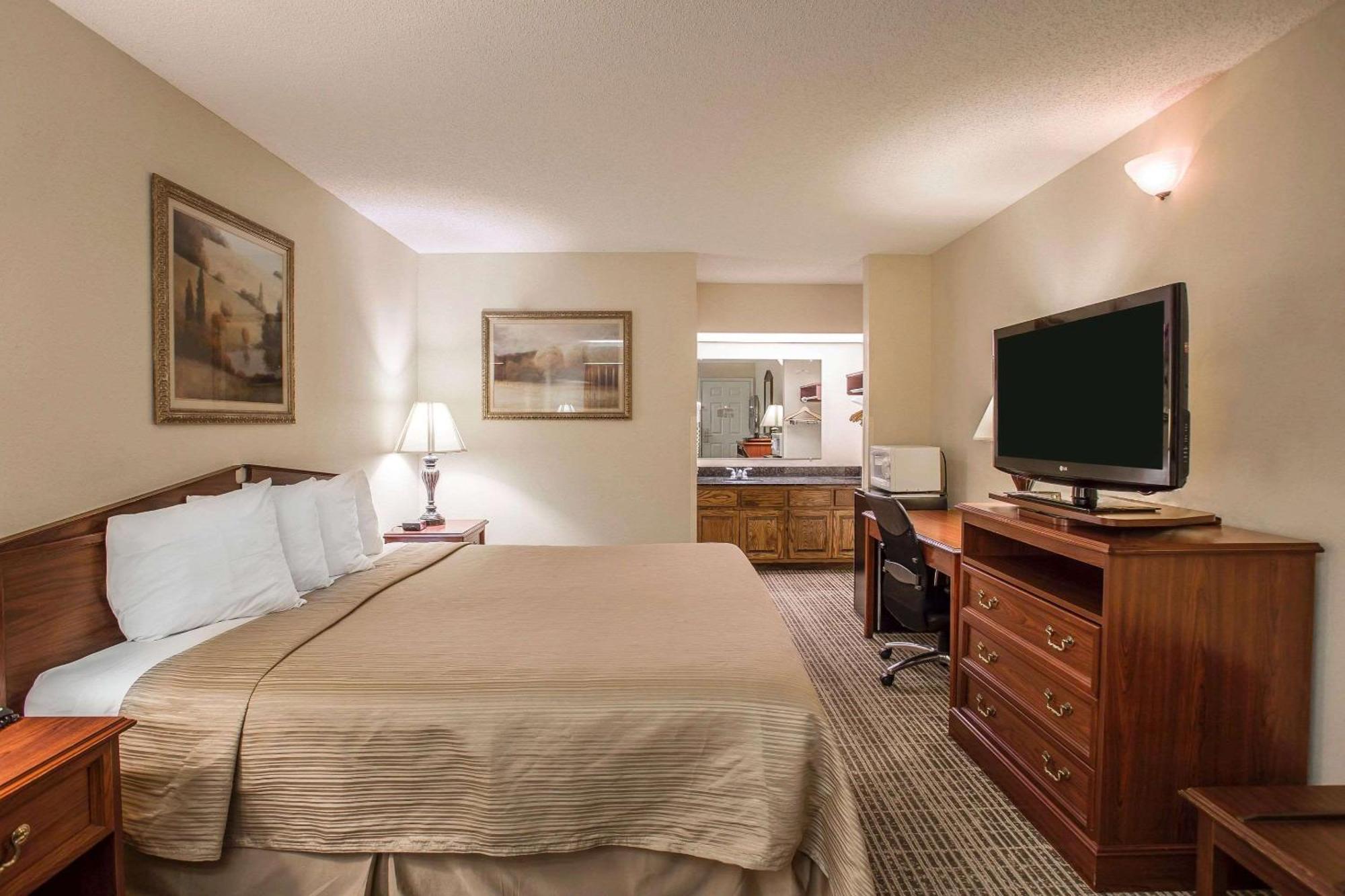 Quality Inn Waynesboro Εξωτερικό φωτογραφία